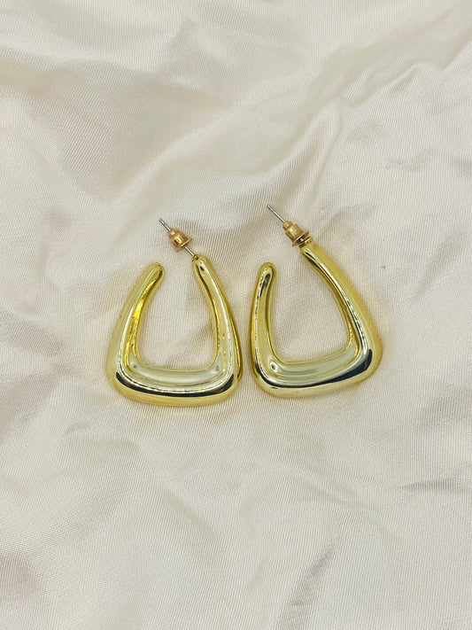 Classic Gold Hoops