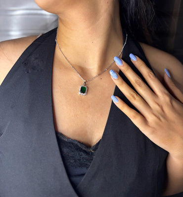 Silver Halo Pendant Necklace - Vibrant Center, Dazzling Frame NoorDazzle