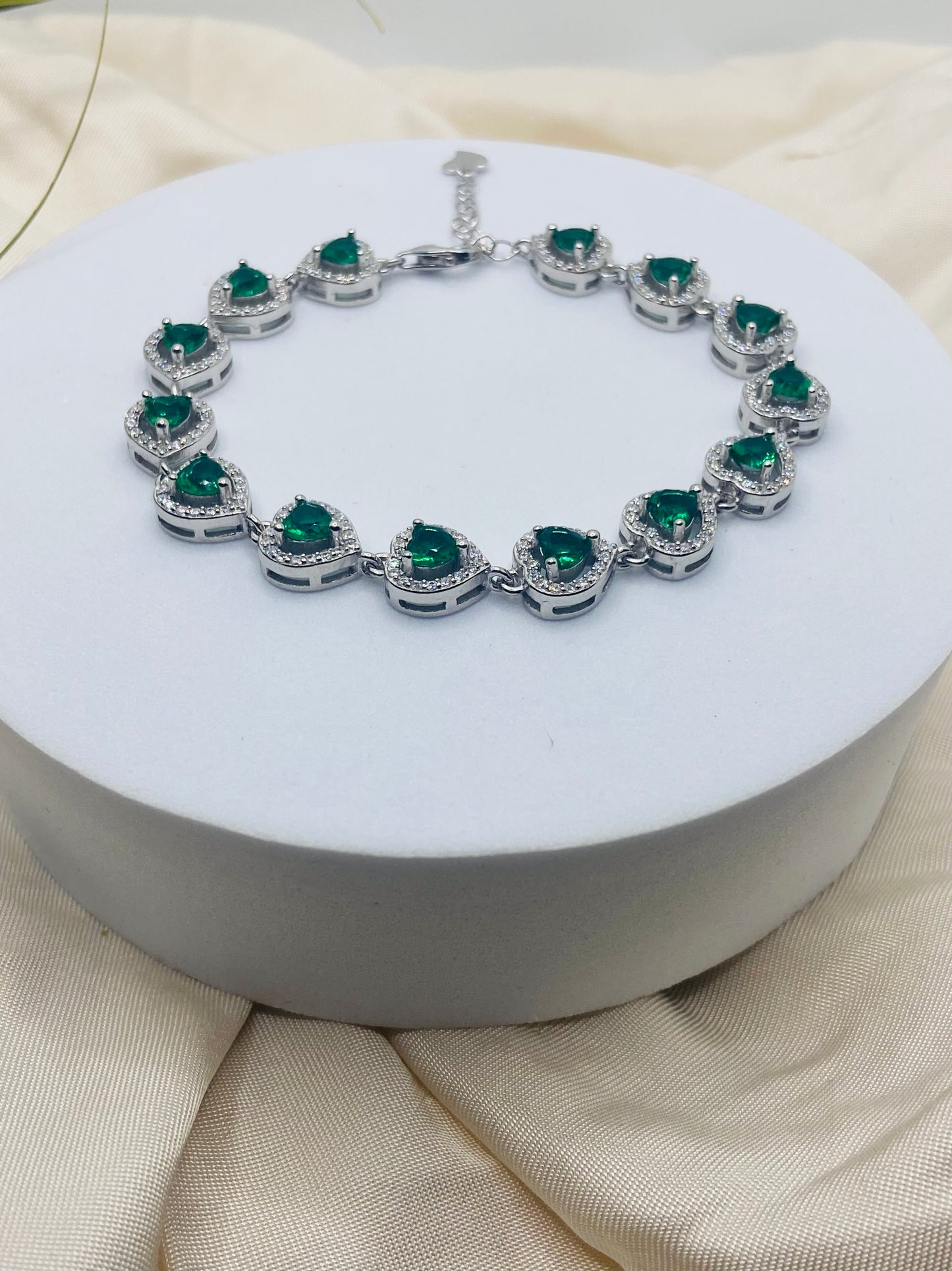 Green Heart Gemstone Tennis Bracelet – 92.5 Sterling Silver