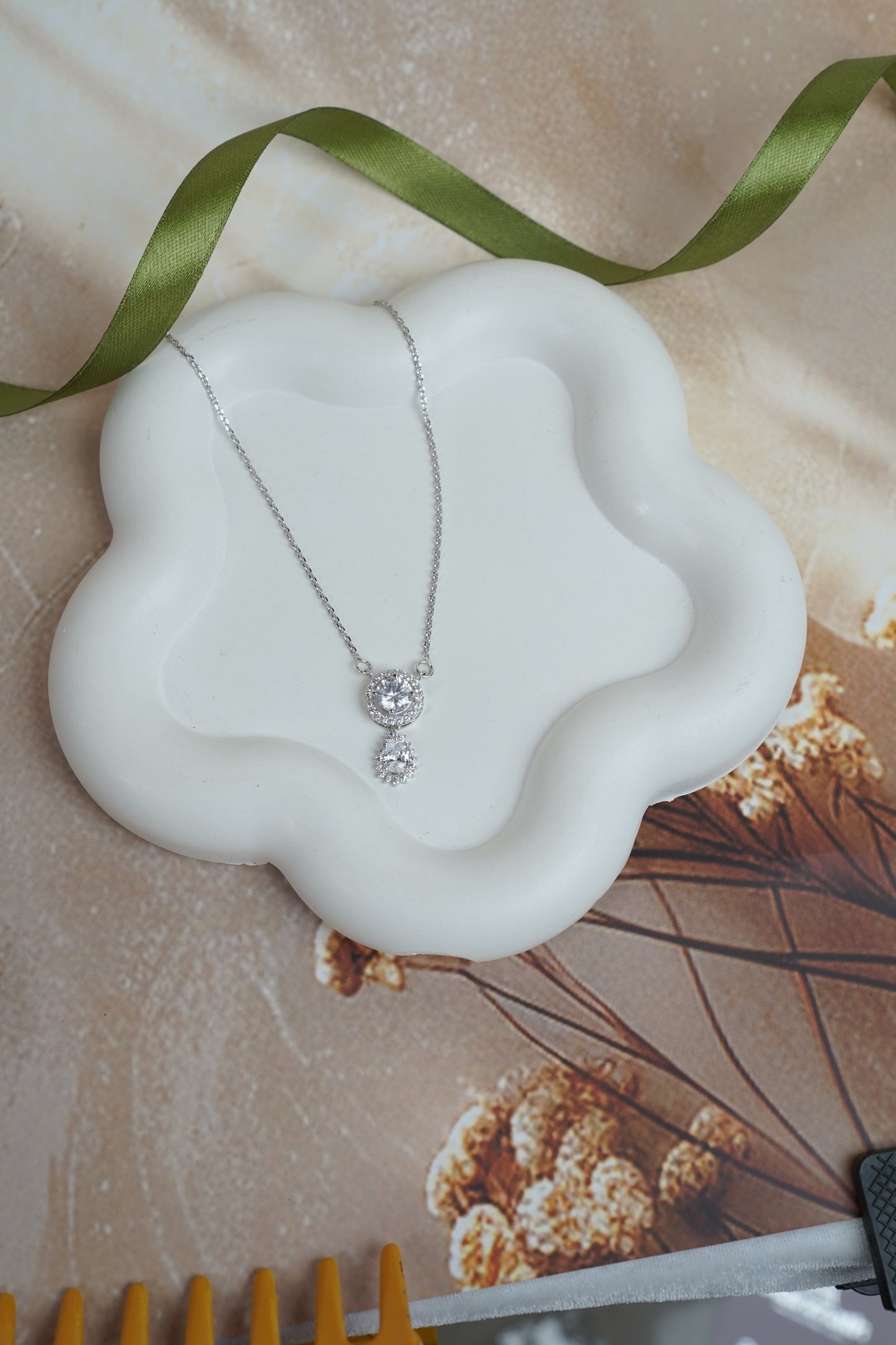 White Crystal Necklace – 92.5 Sterling Silver